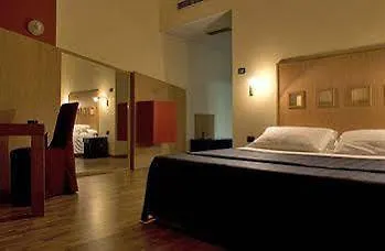Break Hotel Ospedaletto Lodigiano 4*,