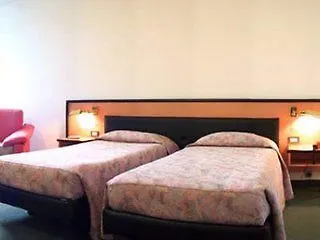 Break Hotel Ospedaletto Lodigiano 4*,  Italia